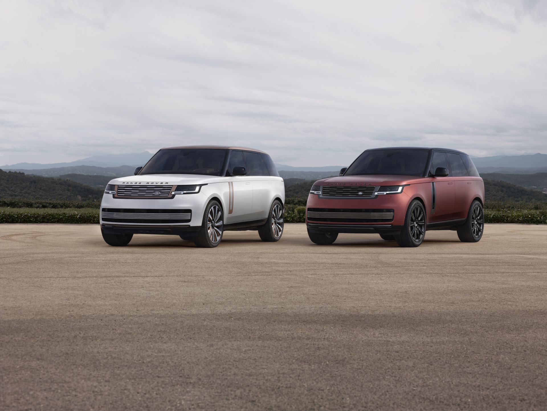 Copertina Land Rover